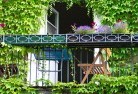 Stanley Flatrooftop-and-balcony-gardens-18.jpg; ?>